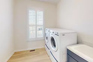 219 Deer Run Trail, Poplar Grove, IL 61065 - Photo 20