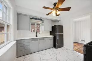 575 S Wall St, Kankakee, IL 60901 - Photo 6