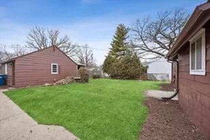 575 S Wall St, Kankakee, IL 60901 - Photo 24