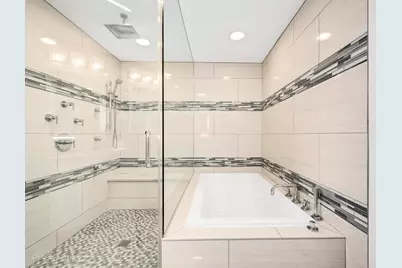 2S630 Avenue Chateaux East, Oak Brook, IL 60523 - Photo 24