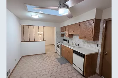 10935 Colorado Court, Orland Park, IL 60467 - Photo 6