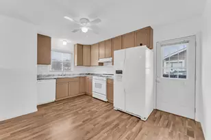 1321 N Cedar Lake Rd, Round Lake Beach, IL 60073 - Photo 8