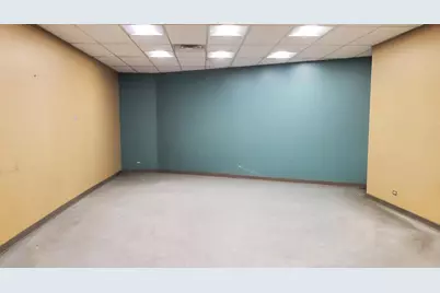 4301 W Grand Avenue, Chicago, IL 60651 - Photo 8