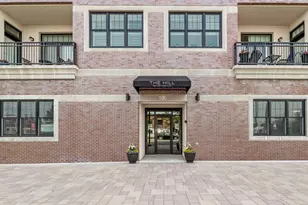 105 S Cottage Hill Ave, Elmhurst, IL 60126 - Photo 18