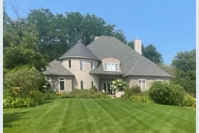 8S230 Hampton Circle, Naperville, IL 60540 - Photo 1