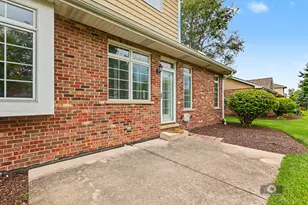 1423 Roscommon Way, Lemont, IL 60439 - Photo 6