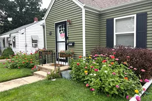 835 Albert Ave, Sycamore, IL 60178 - Photo 4