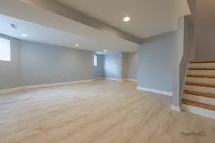 7750 S Saginaw Ave, Chicago, IL 60649 - Photo 22