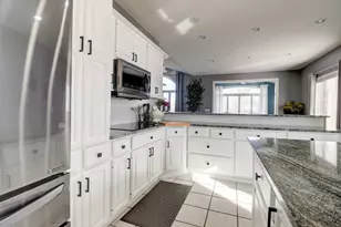 1117 Melody Hills Dr, Fulton, IL 61252 - Photo 6