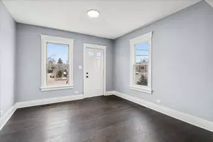 446 S Jackson St, Waukegan, IL 60085 - Photo 4