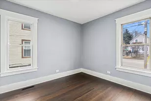 446 S Jackson St, Waukegan, IL 60085 - Photo 6