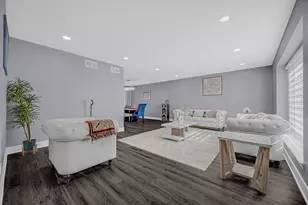 8324 Bromley St, Orland Park, IL 60462 - Photo 4