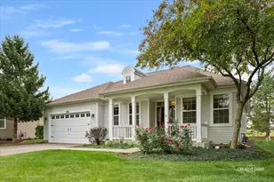 790 Bohannon Cir, Oswego, IL 60543 - Photo 2