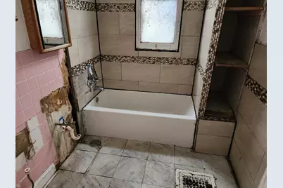 1544 W 71st Street, Chicago, IL 60636 - Photo 10