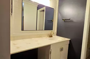 7030 Park Ln Ct, Woodridge, IL 60517 - Photo 10