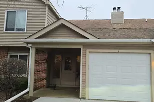 7030 Park Ln Ct, Woodridge, IL 60517 - Photo 1
