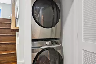 3013 N California Ave, Chicago, IL 60618 - Photo 18