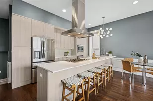 3013 N California Ave, Chicago, IL 60618 - Photo 6