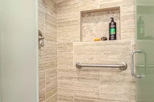 8620 W 95th St, Hickory Hills, IL 60457 - Photo 12