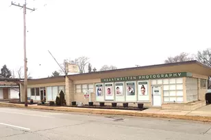 1818 E Northwest Hwy, Arlington Heights, IL 60004 - Photo 1