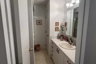 466 44th Ave Ct, East Moline, IL 61244 - Photo 10