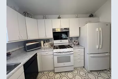 466 44th Ave Court #17, East Moline, IL 61244 - Photo 4