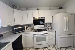 466 44th Ave Ct, East Moline, IL 61244 - Photo 4