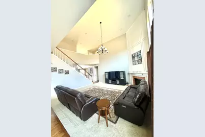 705 Blue Ridge Drive, Streamwood, IL 60107 - Photo 10