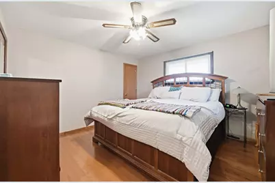 28007 Brickville Road, Sycamore, IL 60178 - Photo 12