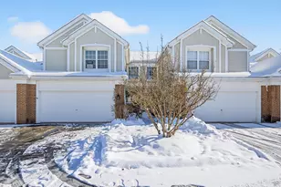 31104 Carpenter Ct, Warrenville, IL 60555 - Photo 1