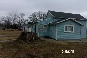 101 N Market St, Watseka, IL 60970 - Photo 6