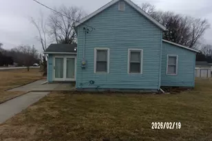 101 N Market St, Watseka, IL 60970 - Photo 4