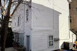 2665 W Medill Ave, Chicago, IL 60647 - Photo 10