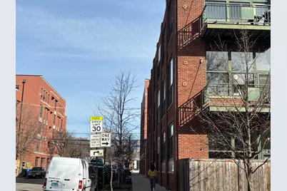 2665 W Medill Avenue, Chicago, IL 60647 - Photo 14