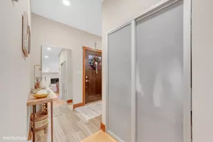 5233 N Osceola Ave, Chicago, IL 60656 - Photo 36