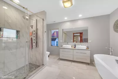 5233 N Osceola Avenue, Chicago, IL 60656 - Photo 22