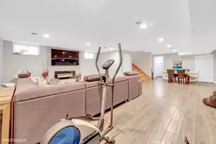 5233 N Osceola Ave, Chicago, IL 60656 - Photo 34