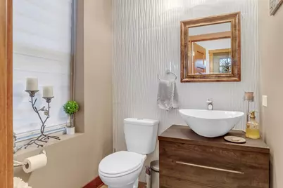 5233 N Osceola Avenue, Chicago, IL 60656 - Photo 12