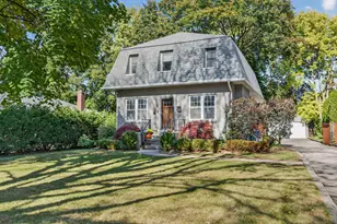 2208 Wilmette Ave, Wilmette, IL 60091 - Photo 1