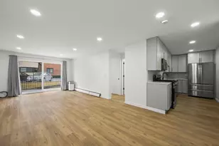 [Address not provided], Morton Grove, IL 60053 - Photo 2