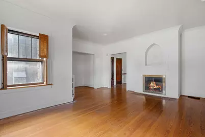 318 E 74th Street, Chicago, IL 60619 - Photo 16