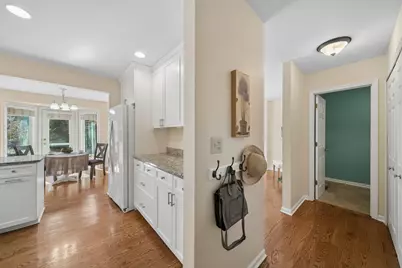 2206 Worthing Drive, Naperville, IL 60565 - Photo 14