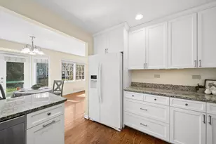 2206 Worthing Dr, Naperville, IL 60565 - Photo 8