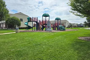 8237 Auburn Ln, Frankfort, IL 60423 - Photo 24