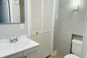 1617 W Superior St, Chicago, IL 60622 - Photo 2