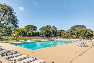 1615 E Central Rd, Arlington Heights, IL 60005 - Photo 22