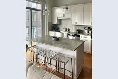 20 N Aberdeen Street #407, Chicago, IL 60607 - Photo 2