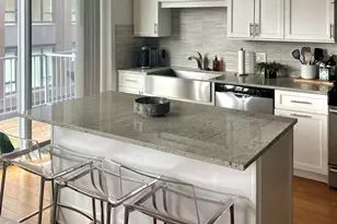 20 N Aberdeen St, Chicago, IL 60607 - Photo 2