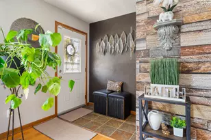 17541 Maple Ave, Lansing, IL 60438 - Photo 2