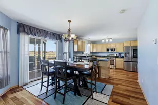 30867 Sea Sprite Dr, Wilmington, IL 60481 - Photo 4